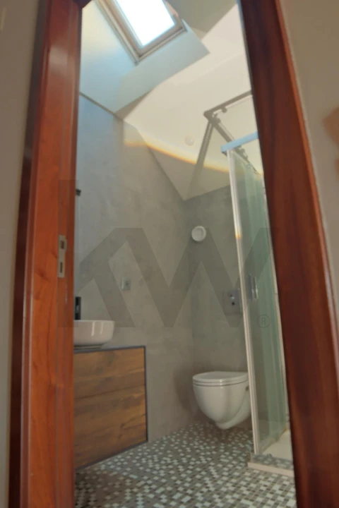 Apartamento T5 para Venda em Cedofeita, Santo Ildefonso, Sé, Miragaia, São Nicolau e Vitória