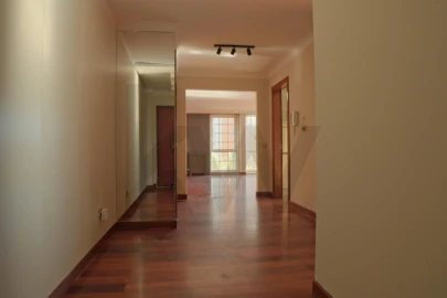 Apartamento T5 para Venda em Cedofeita, Santo Ildefonso, Sé, Miragaia, São Nicolau e Vitória