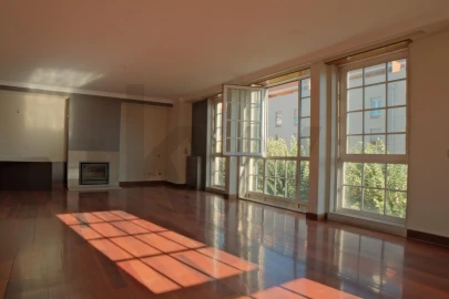 Apartamento T5 para Venda em Cedofeita, Santo Ildefonso, Sé, Miragaia, São Nicolau e Vitória