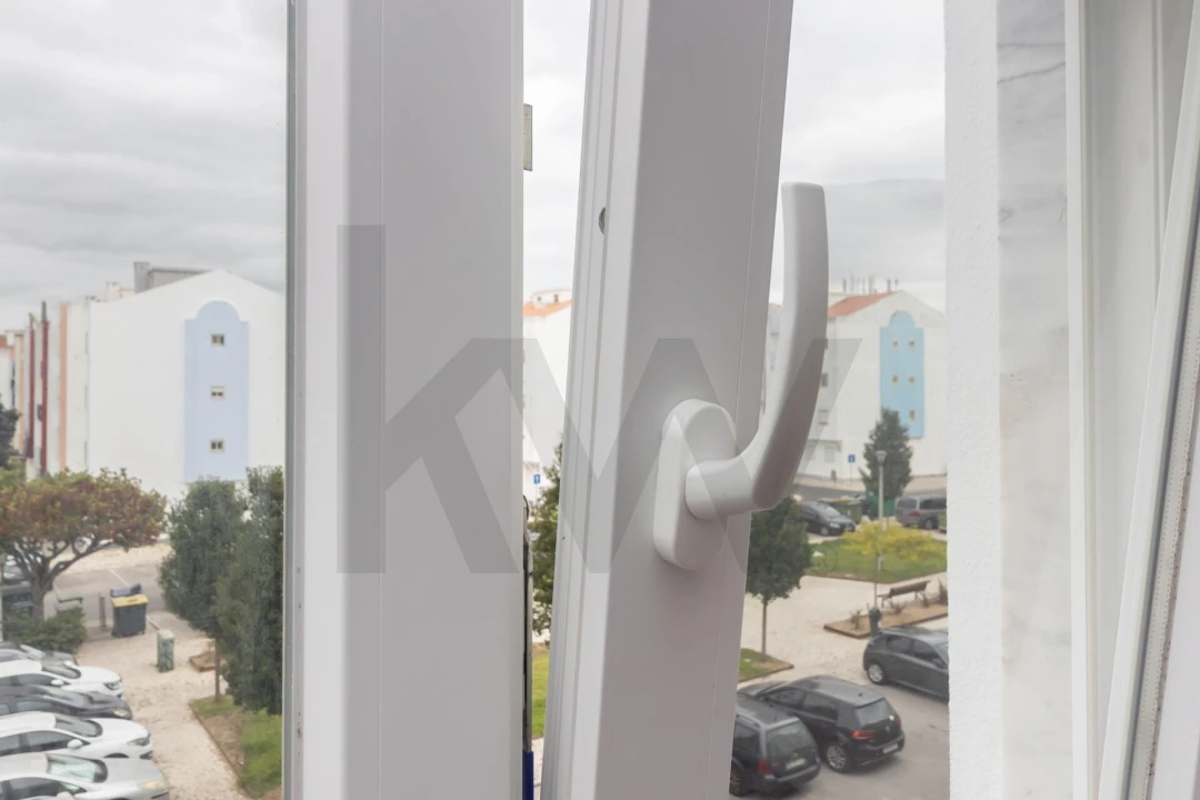 Apartamento T3 para Venda em Pinhal Novo Foto 9