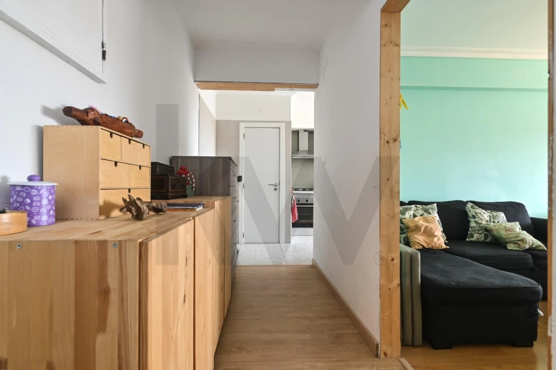 Apartamento T2 para Venda em Carcavelos e Parede Foto 16
