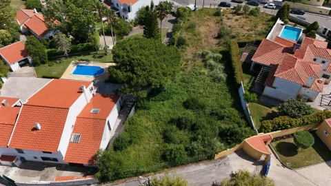 Terreno para Venda em São João das Lampas e Terrugem