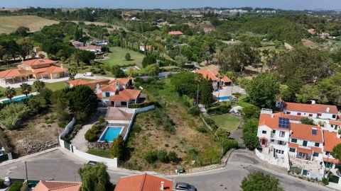 Terreno para Venda em São João das Lampas e Terrugem