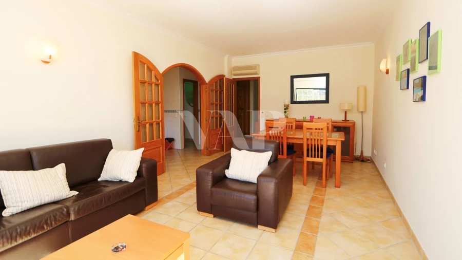 Apartamento T2 para Venda em Quarteira Foto 9