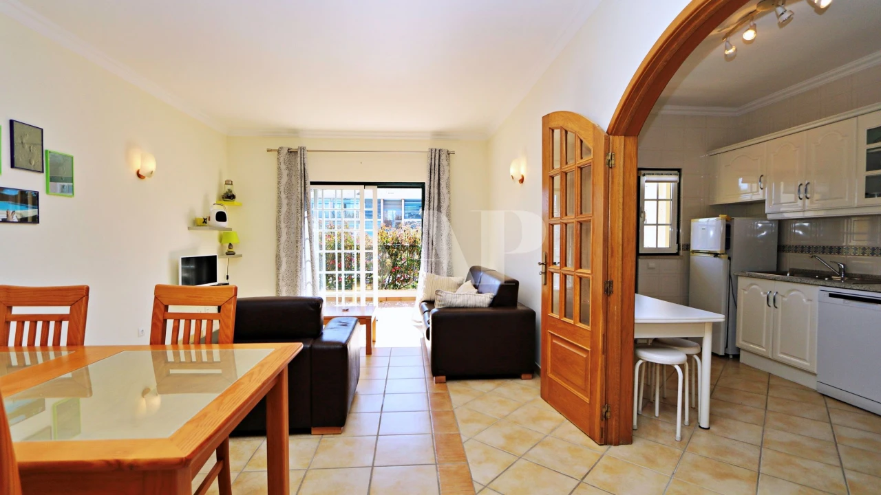 Apartamento T2 para Venda em Quarteira Foto 2