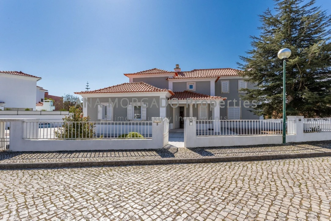Moradia T4 para Venda em Agualva e Mira-Sintra Foto 2