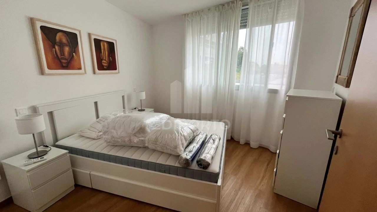Apartamento T1 para Arrendamento em Santa Marinha e São Pedro da Afurada Foto 7