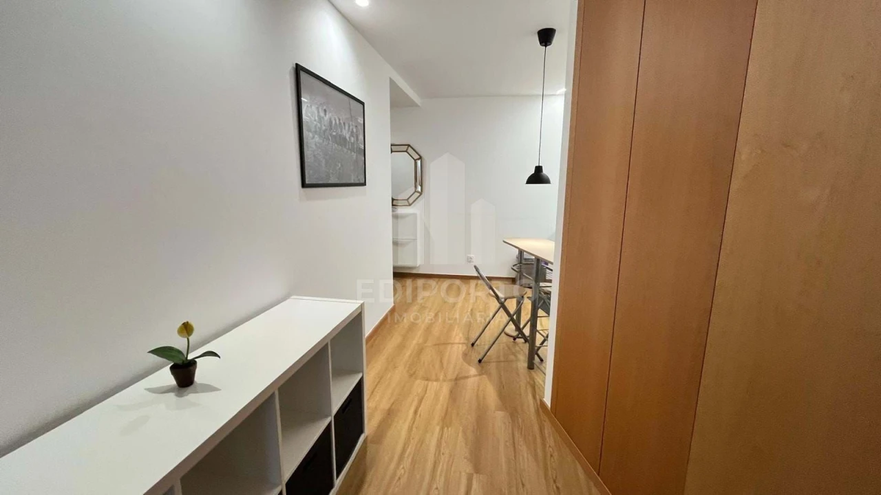 Apartamento T1 para Arrendamento em Santa Marinha e São Pedro da Afurada Foto 5