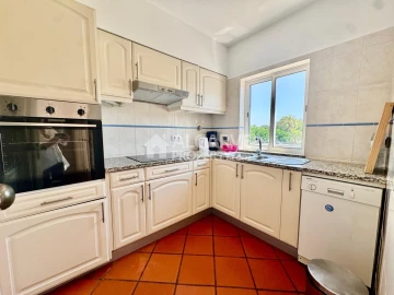 Apartamento T1 para Venda em Albufeira e Olhos de Água
