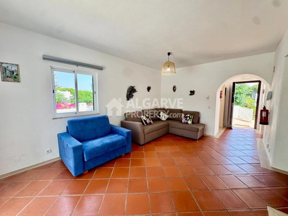 Apartamento T1 para Venda em Albufeira e Olhos de Água Foto 10