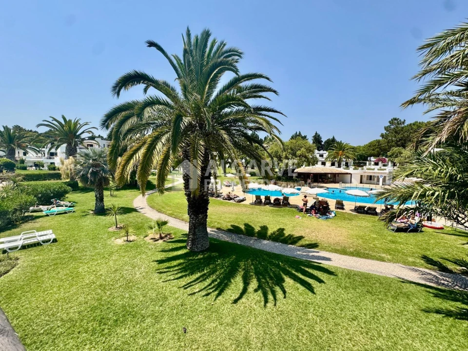 Apartamento T1 para Venda em Albufeira e Olhos de Água Foto 37