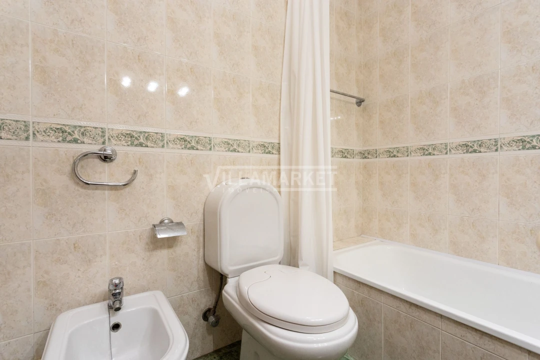 Apartamento T2 para Arrendamento em Lagos (São Sebastião e Santa Maria) Foto 15