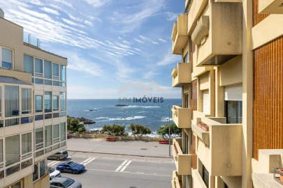 Apartamento T3 para Venda em Aldoar, Foz do Douro e Nevogilde