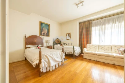 Apartamento T3 para Venda em Aldoar, Foz do Douro e Nevogilde