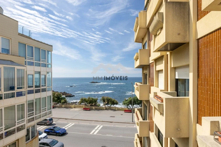 Apartamento T3 para Venda em Aldoar, Foz do Douro e Nevogilde Foto 5
