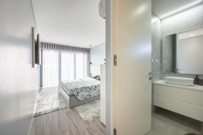 Moradia T5 para Venda em Gondomar (São Cosme), Valbom e Jovim