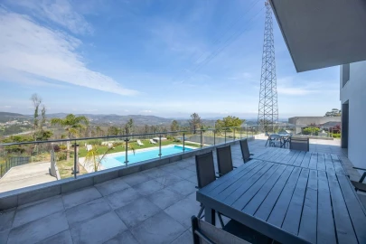 Moradia T5 para Venda em Gondomar (São Cosme), Valbom e Jovim