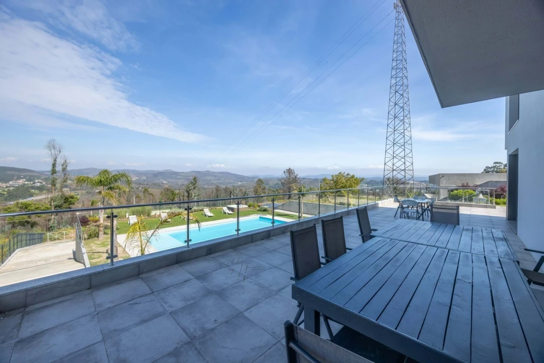 Moradia T5 para Venda em Gondomar (São Cosme), Valbom e Jovim Foto 13