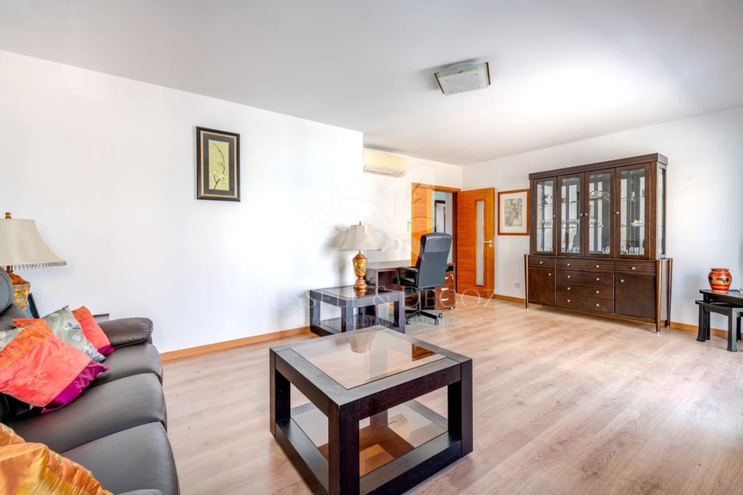 Apartamento T3 para Venda em São Brás de Alportel Foto 5