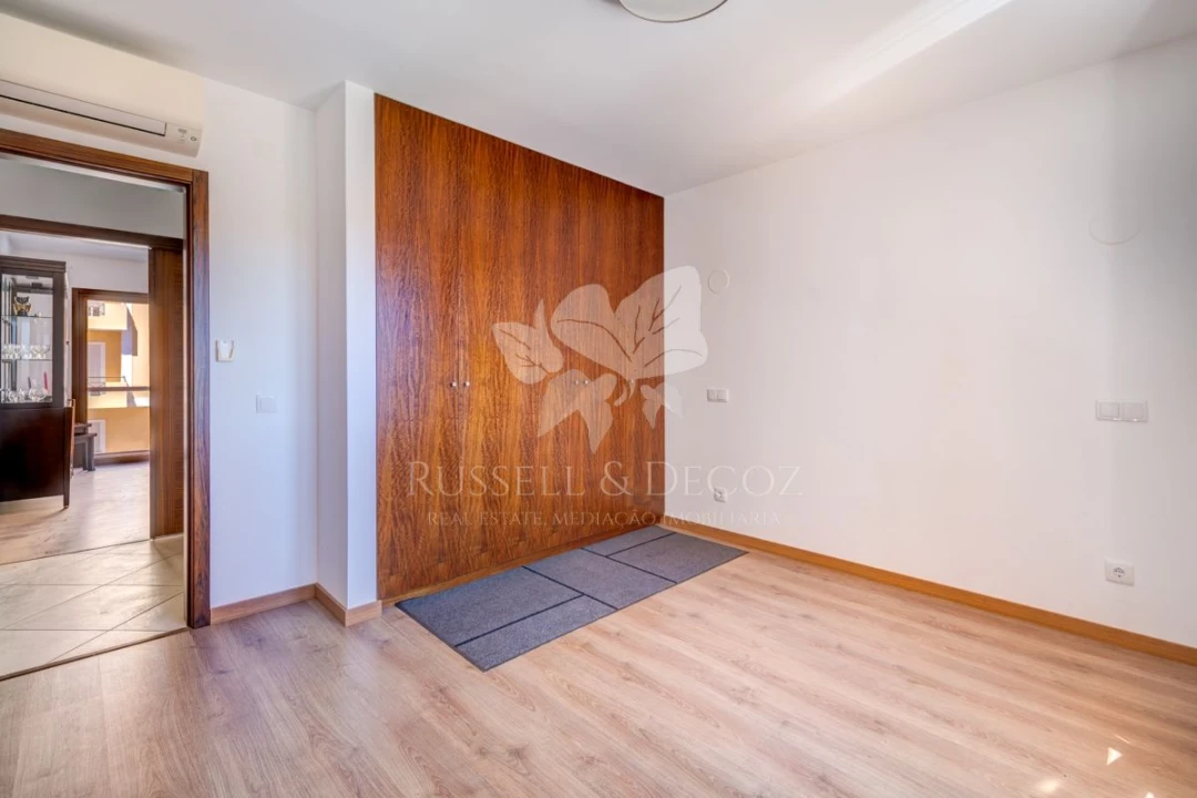 Apartamento T3 para Venda em São Brás de Alportel Foto 24