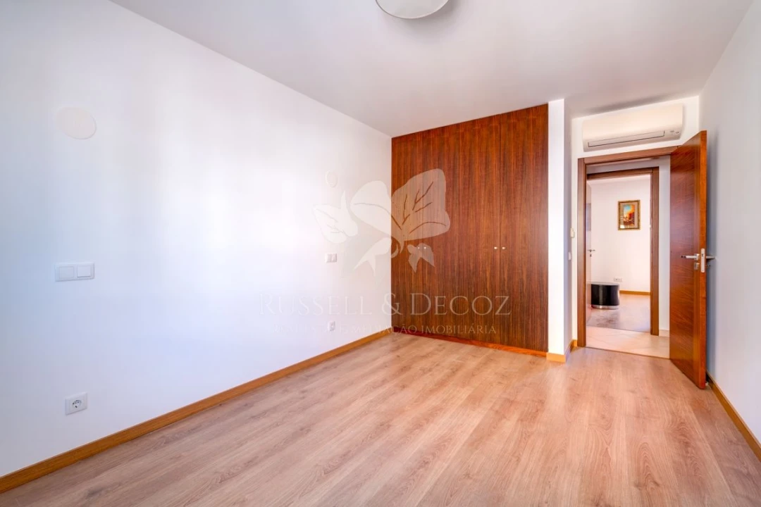Apartamento T3 para Venda em São Brás de Alportel Foto 13
