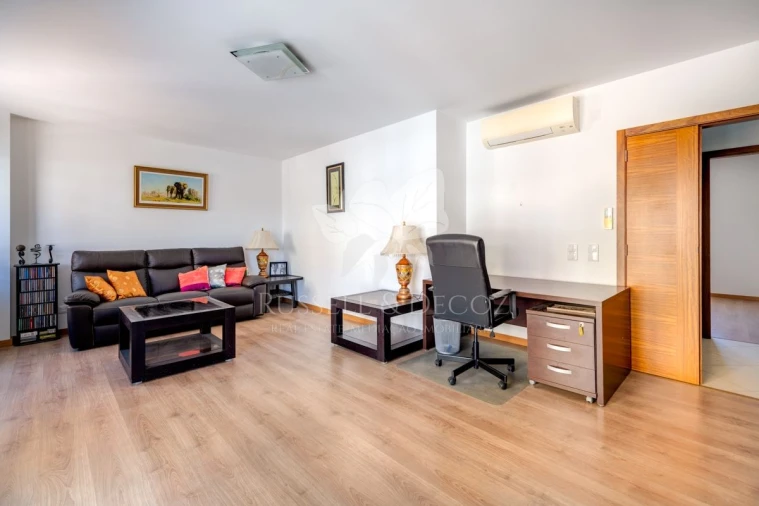 Apartamento T3 para Venda em São Brás de Alportel Foto 4