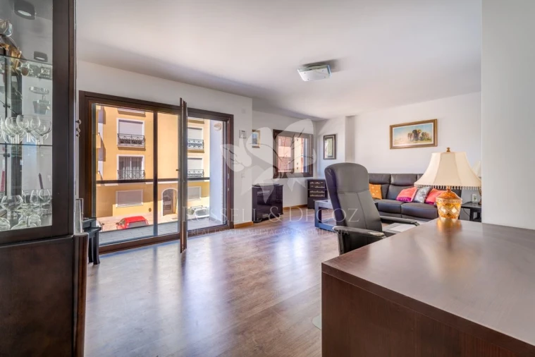 Apartamento T3 para Venda em São Brás de Alportel Foto 2