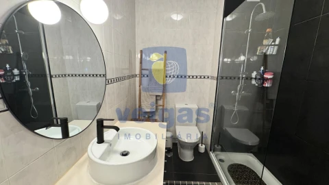 Apartamento T2 para Venda em Caldas da Rainha - Santo Onofre e Serra do Bouro