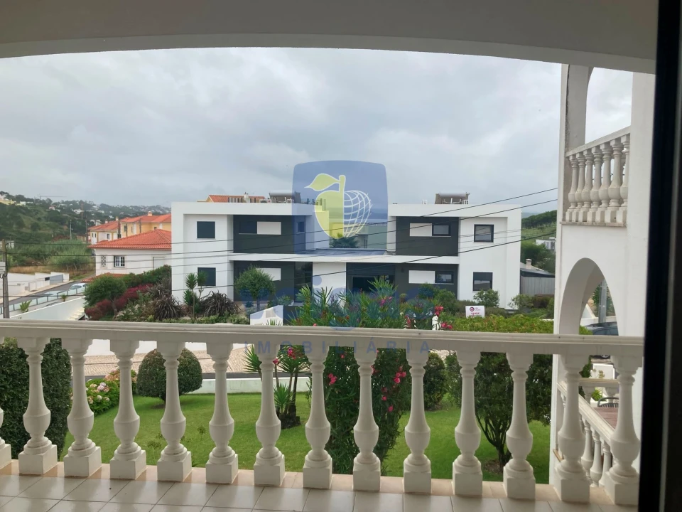 Apartamento T3 para Arrendamento em Foz do Arelho Foto 7