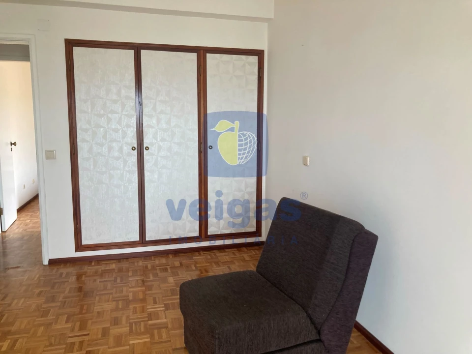 Apartamento T3 para Arrendamento em Foz do Arelho Foto 11
