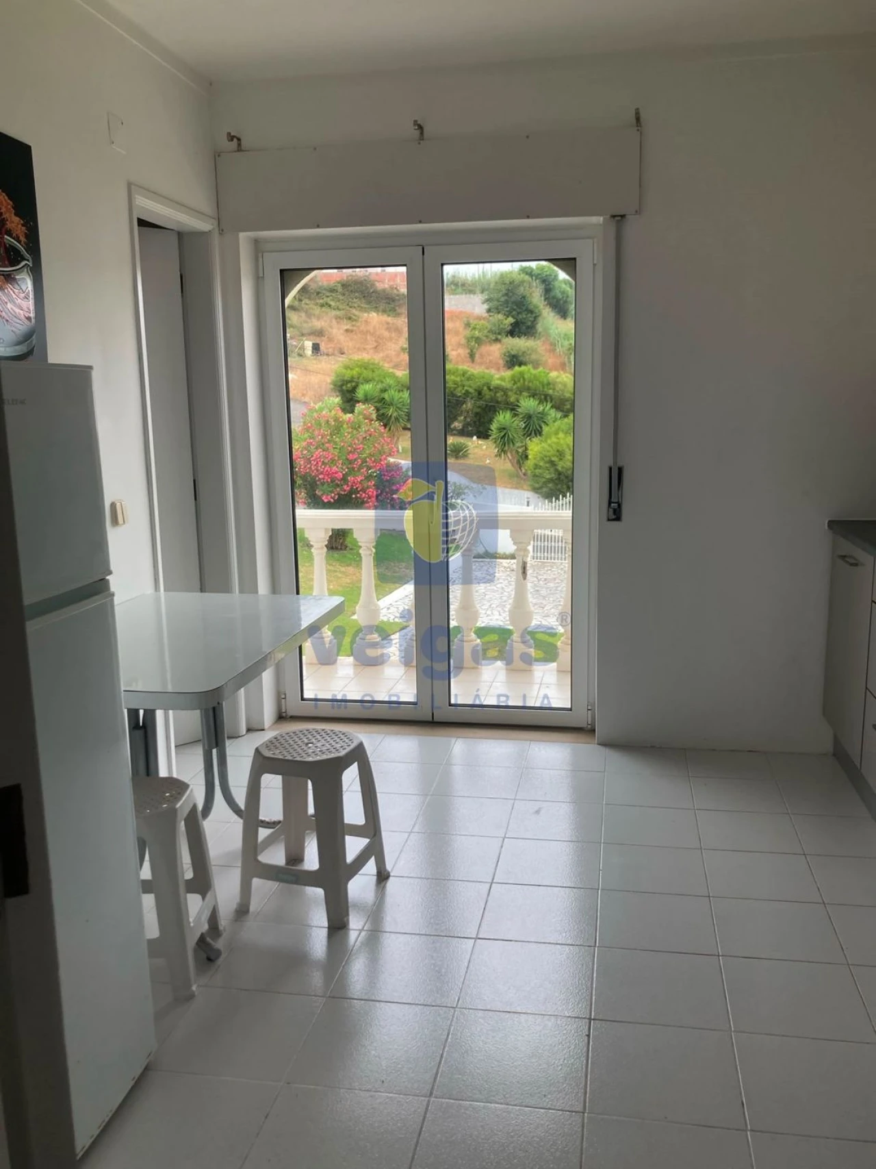 Apartamento T3 para Arrendamento em Foz do Arelho Foto 3