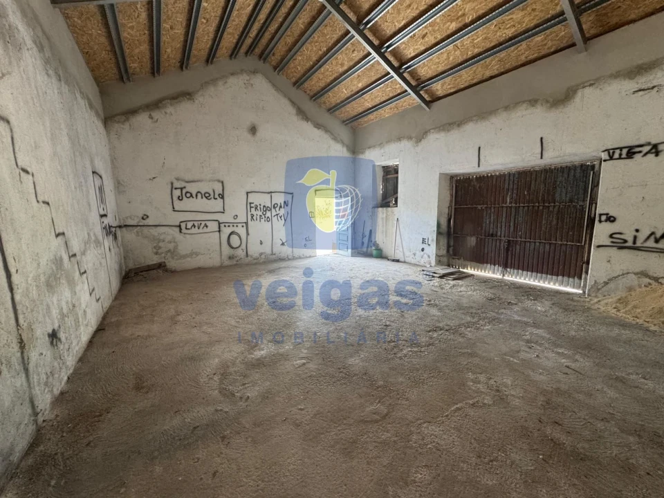 Moradia T2 para Venda em Atouguia da Baleia Foto 6