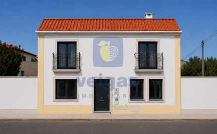 Moradia T2 para Venda em Atouguia da Baleia