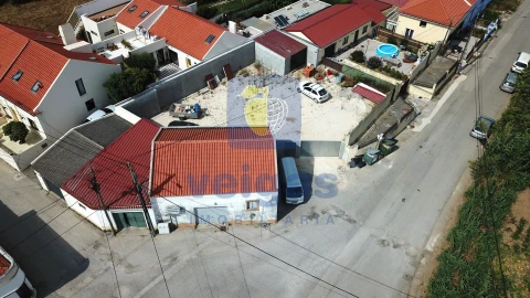 Moradia T2 para Venda em Atouguia da Baleia