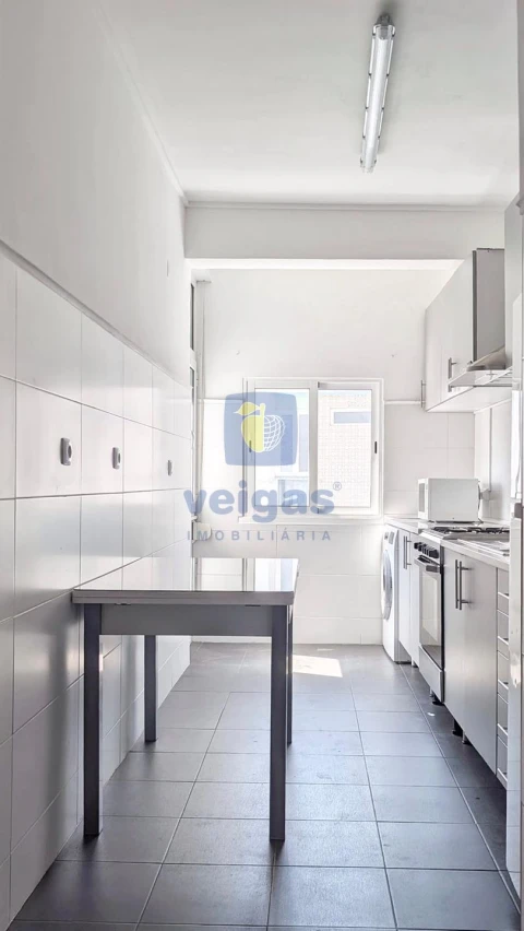 Apartamento T2 para Venda em Águas Livres