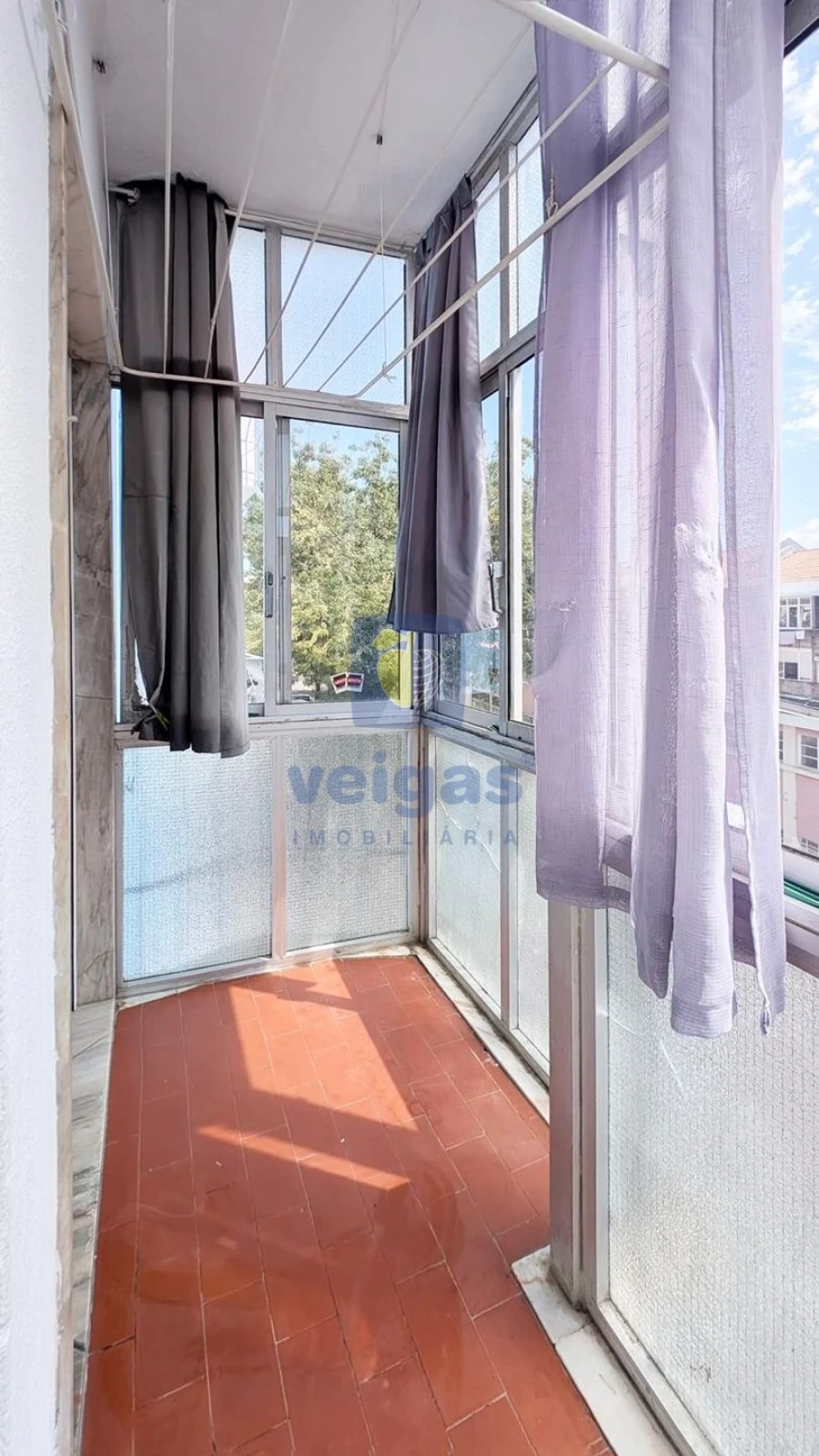 Apartamento T2 para Venda em Águas Livres Foto 18
