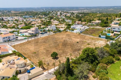 Terreno para Venda em Lagos (São Sebastião e Santa Maria)