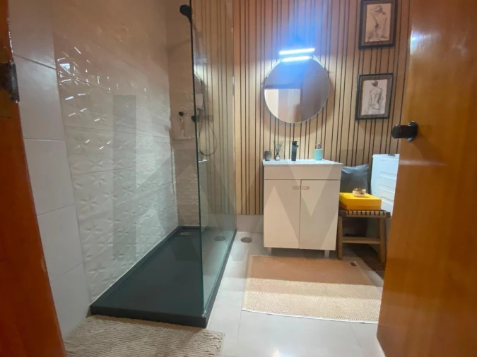 Apartamento T1 para Venda em Portimão Foto 3