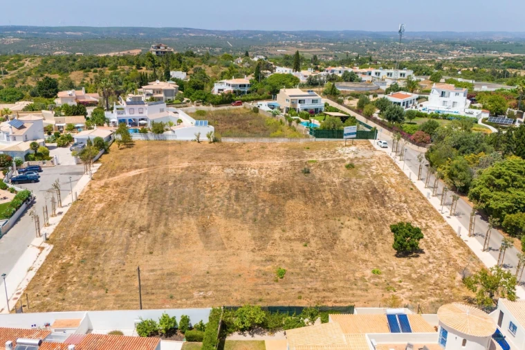 Terreno para Venda em Lagos (São Sebastião e Santa Maria) Foto 8