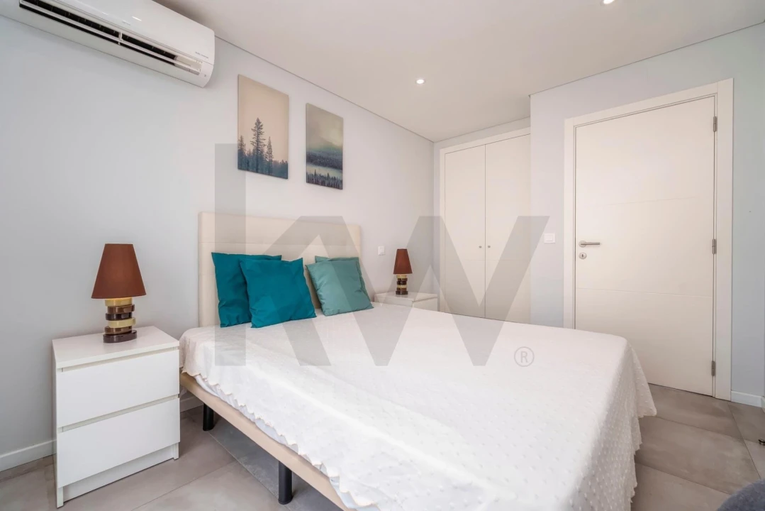 Apartamento T3 para Venda em Vila Real de Santo Antonio Foto 3