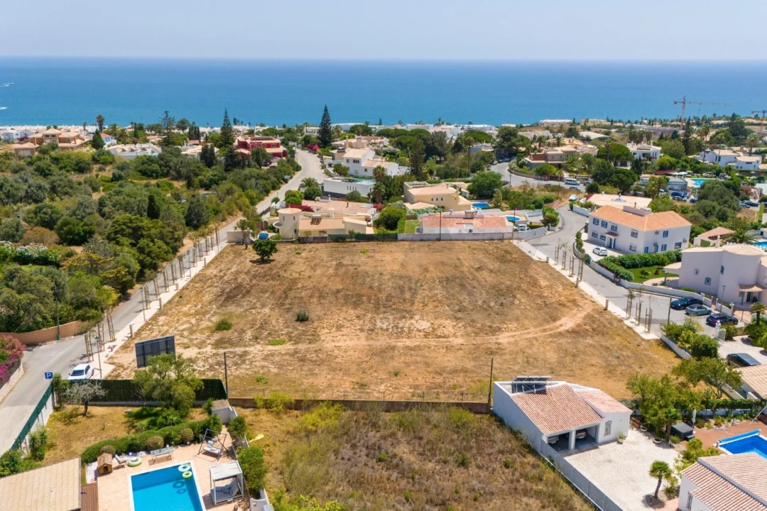 Terreno para Venda em Lagos (São Sebastião e Santa Maria) Foto 3
