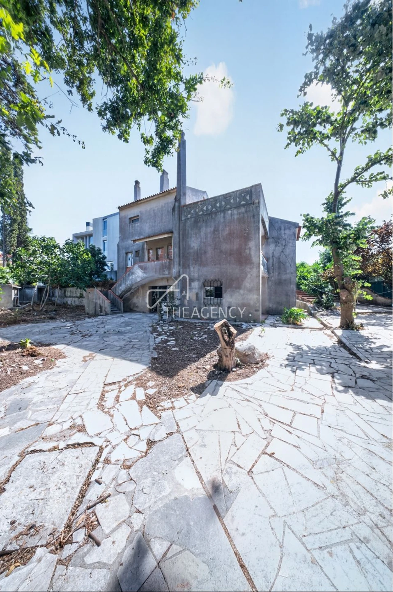 Moradia T8 para Venda em Oeiras e São Julião da Barra, Paço de Arcos e Caxias Foto 2