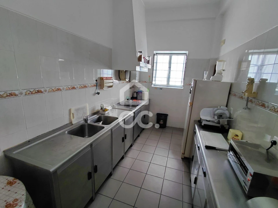 Negócio para Venda em Fronteira Foto 18