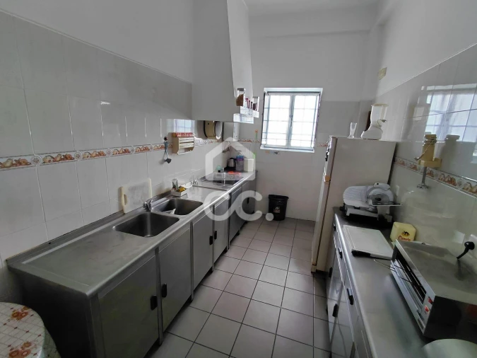 Negócio para Venda em Fronteira Foto 18