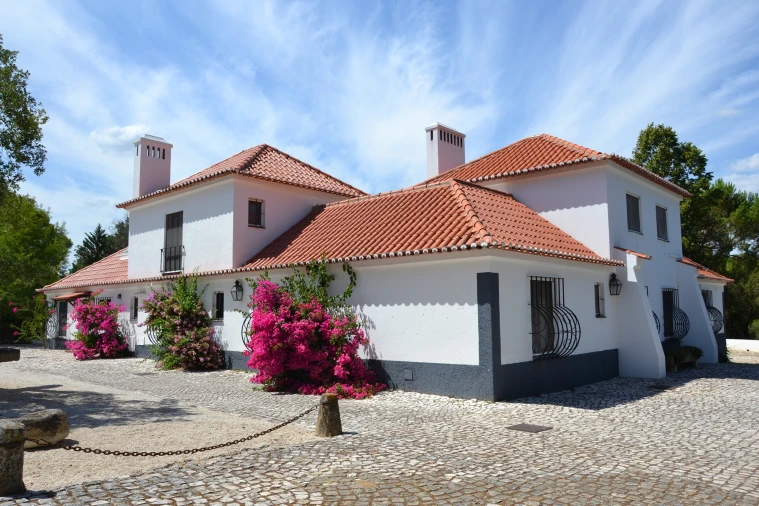 Moradia T4 para Venda em Santo Estêvão Foto 7