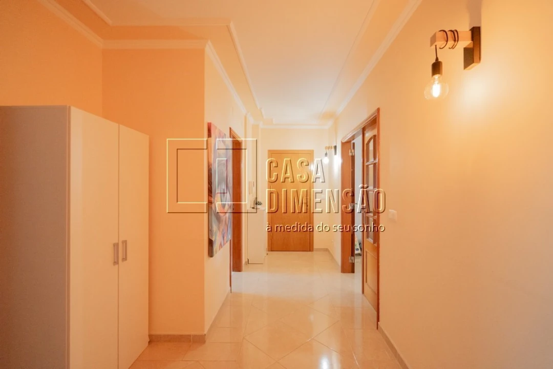 Apartamento T3 para Venda em Vila Franca de Xira Foto 7