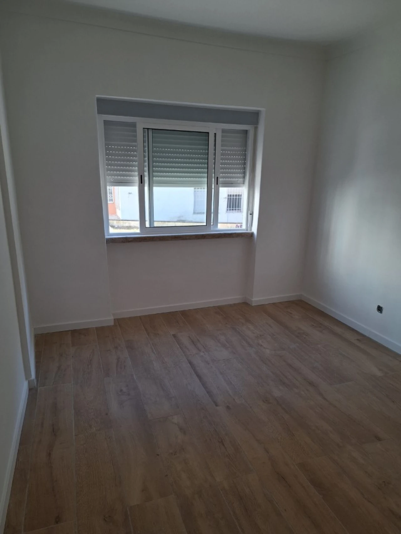 Apartamento T3 para Venda em Agualva e Mira-Sintra Foto 4
