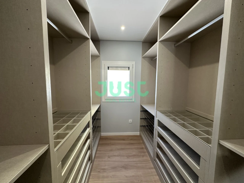Moradia T3 para Venda em Fernao Ferro Foto 18