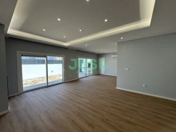 Moradia T3 para Venda em Fernao Ferro