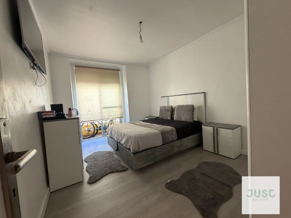 Apartamento T2 para Venda em Penha de França Foto 4